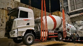 三一装备140台工程设备启航迪拜 助力一带一路基建项目-三星领航机械有限公司(图3)