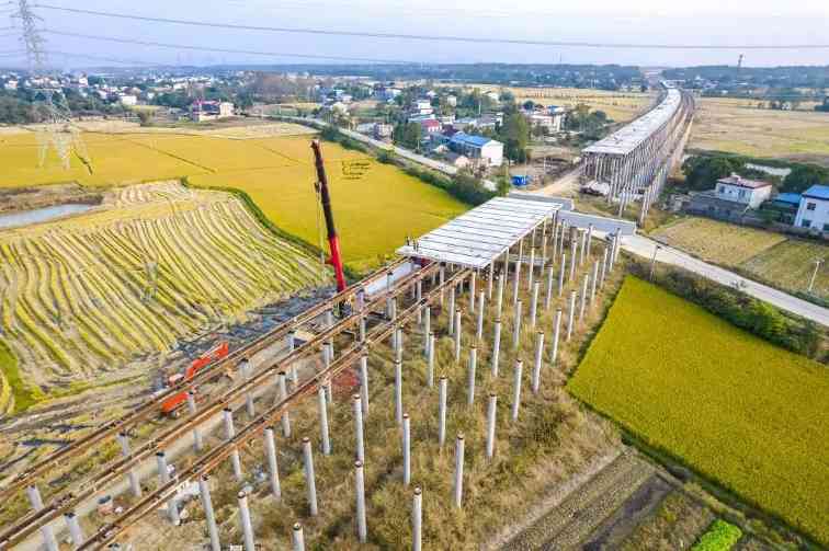 高速公路工业化智能建造技术实现智造升级 驱动交通强国建设-三星领航机械有限公司(图2)