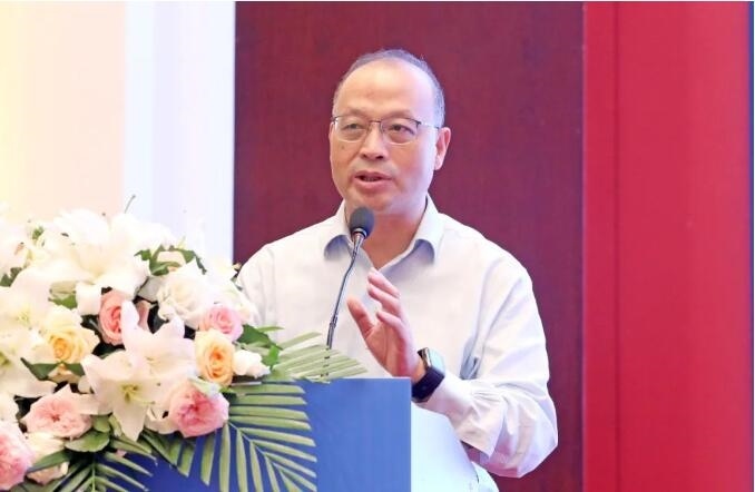 山西省高端装备制造（工程机械）产业联盟成立 吴培国秘书长出席活动并致辞(图3)